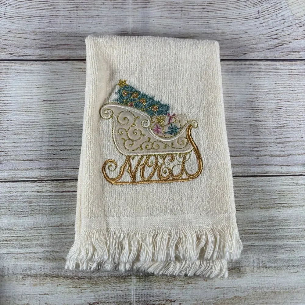 Vintage Christmas Hand Towels Lot 3 Embroidered Fringe Snowman Sleigh 11x16